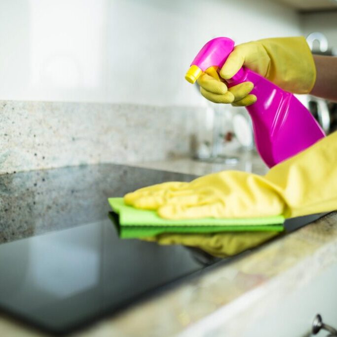 Rivera's Cleaning - cleaning service in Fredericksburg, VA 2